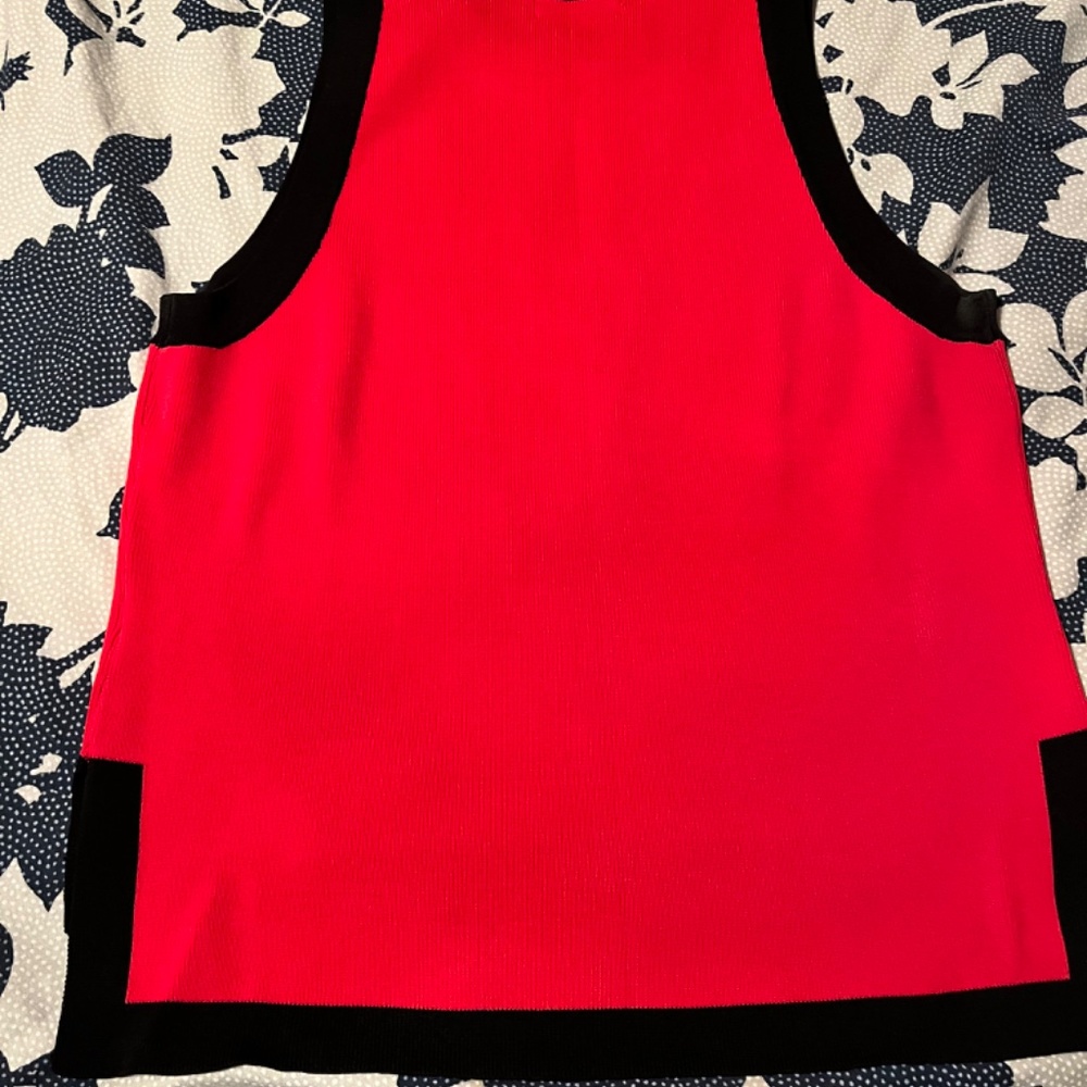 Cashmere - Picture 2 of 4